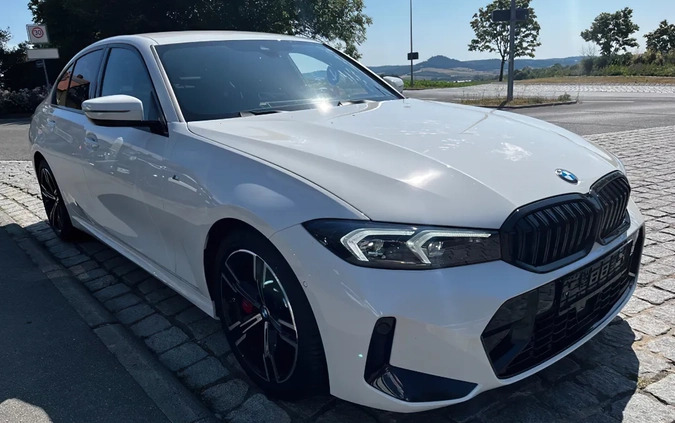 BMW Seria 3 cena 249060 przebieg: 1, rok produkcji 2024 z Limanowa małe 79
